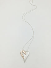 Load image into Gallery viewer, Long Heart Necklace
