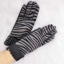 Load image into Gallery viewer, Zebra Print Gloves
