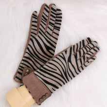 Load image into Gallery viewer, Zebra Print Gloves
