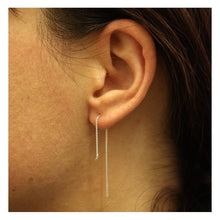 Load image into Gallery viewer, Silver Pull Through Earrings
